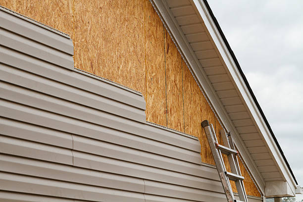 24/7 Emergency Siding Replacement experts in Naples, TX